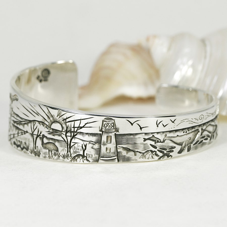 'Ocean to Outback', Tapered Cuff