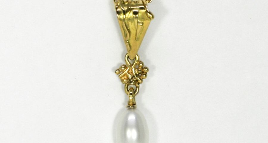 Keshi Pearl pendant, 18ct fused Gold