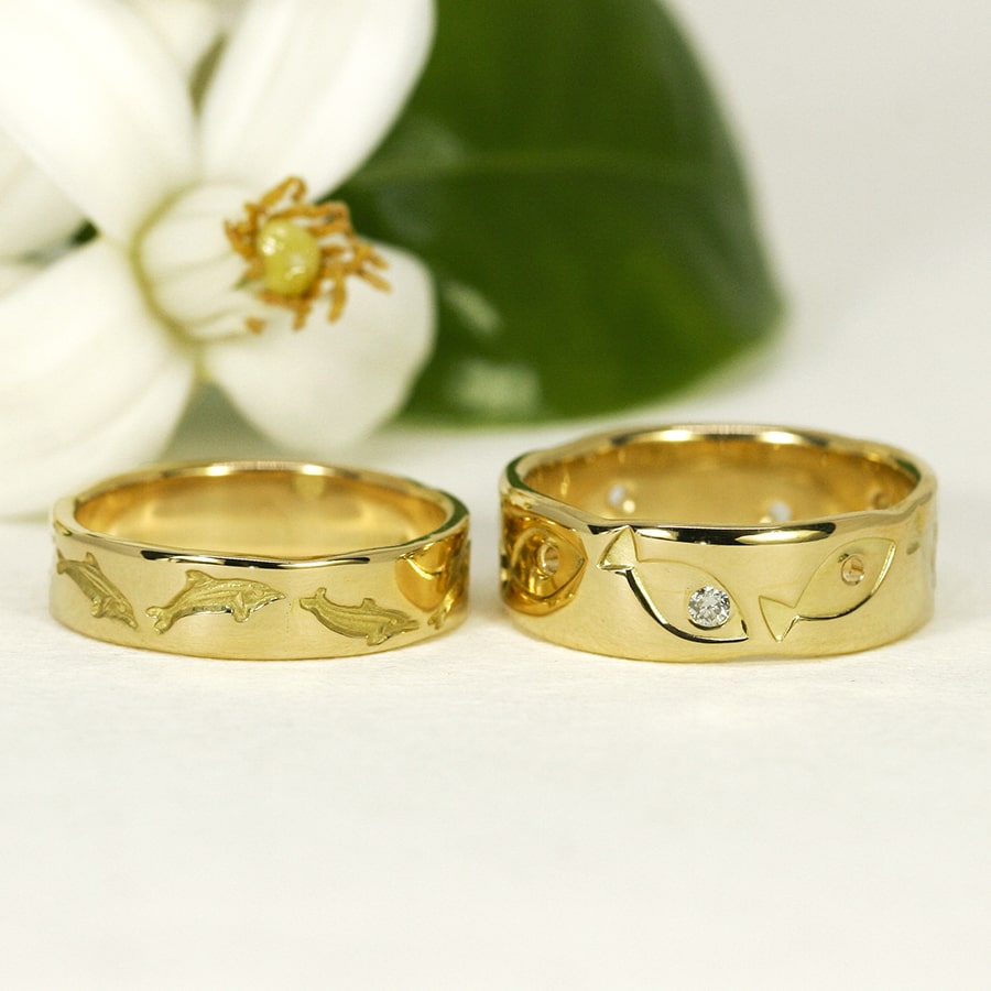 12. 18ct Yellow Gold Stamped Rings