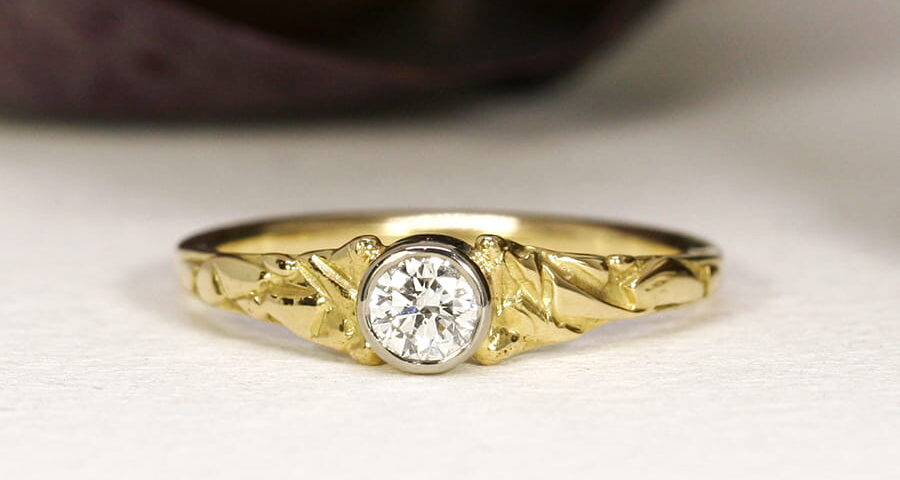 22. 'Rosetta', 18ct Yellow Gold, set with a 30pt Diamond