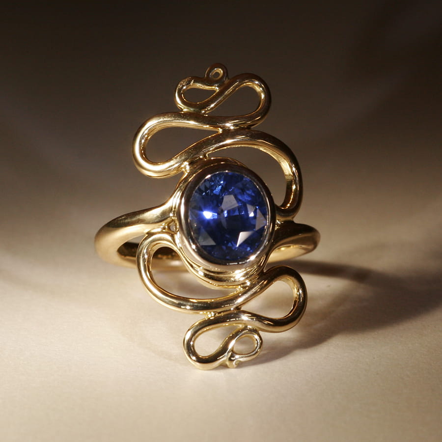 6. 18ct Yellow Gold and Sapphire Ring