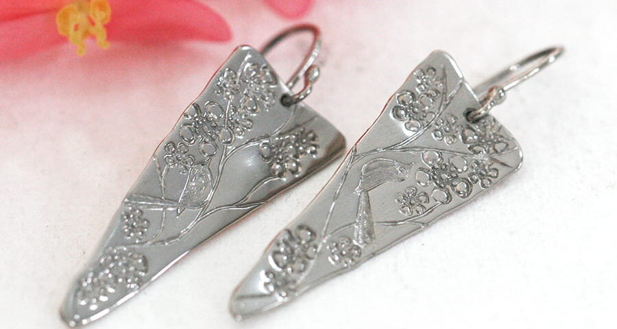 18ct white gold handcrafted drop earrings featuring Wrens on a Gerladton wax branch