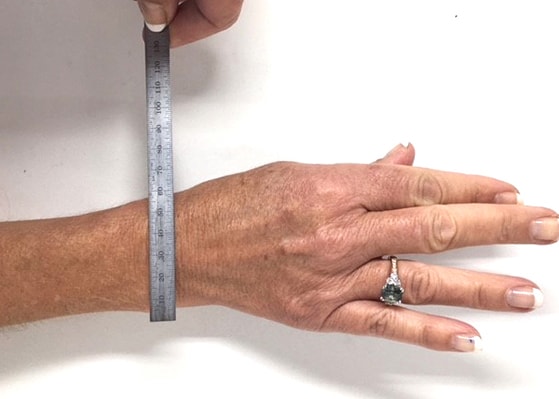 Sizing Cuff Jewellery With Ruler
