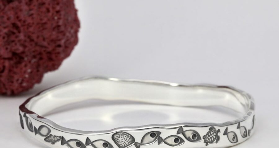 "Funky Fish" sterling silver wave profile bangle