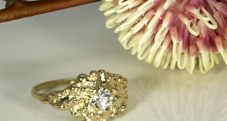 "Hayleys Comet" 18ct fused gold diamond ring