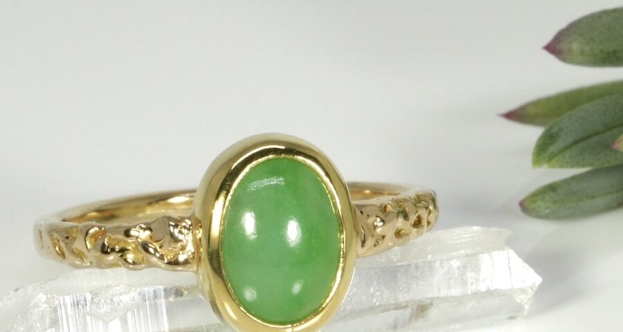 "Jade Dream" 18ct rose gold fused ring with Burmese Jade