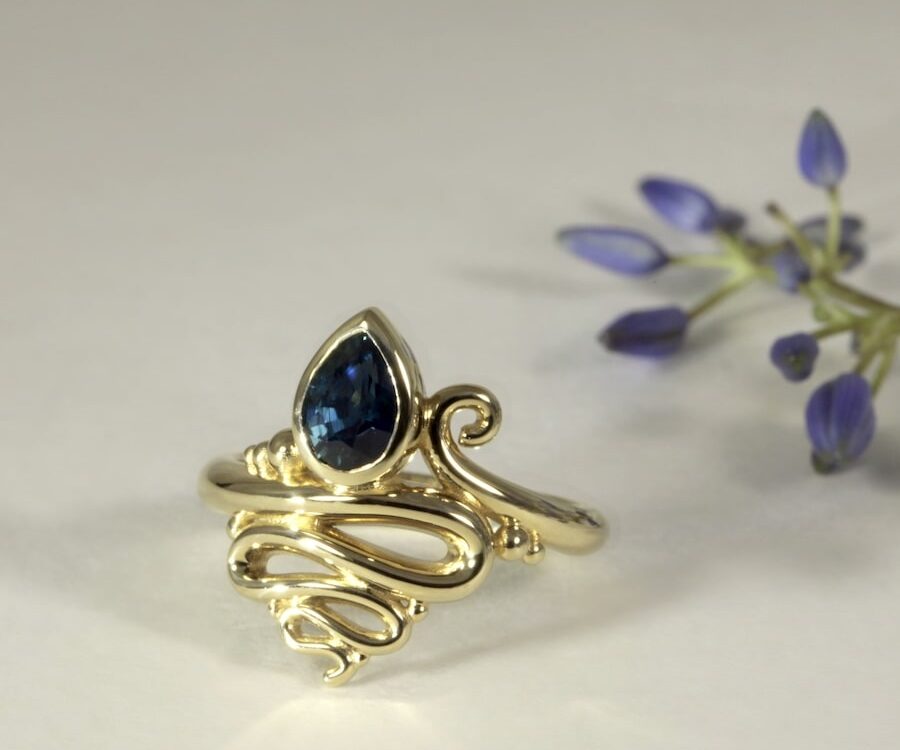 Harmony 9ct Yellow Gold Teal Sapphire Ring