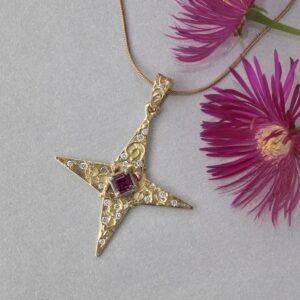 Regal Star 18ct Yellow Gold Rubellite Tourmaline Pendant