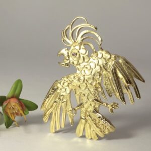 Pink Eyed Parrot 18ct Yellow Gold Diamond Brooch